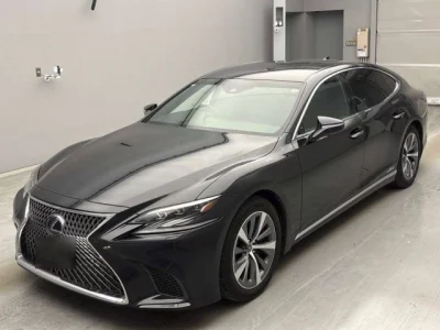 Lexus LS500h