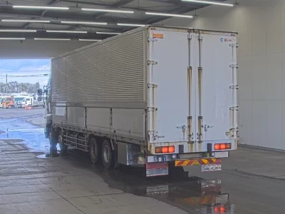 Hino PROFIA