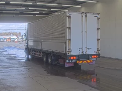 Hino PROFIA