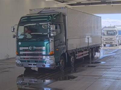Hino PROFIA