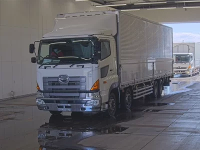 Hino PROFIA