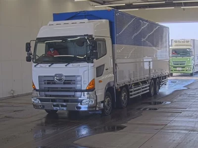 Hino PROFIA