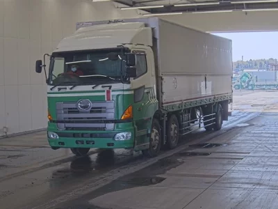 Hino PROFIA