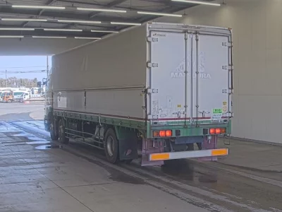 Hino PROFIA