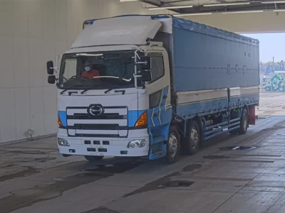 Hino PROFIA