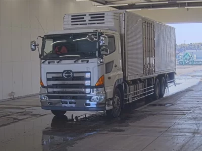 Hino PROFIA
