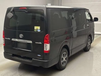 Toyota RegiusAce