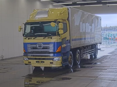 Hino PROFIA