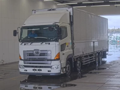 Hino PROFIA