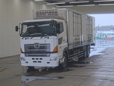 Hino PROFIA