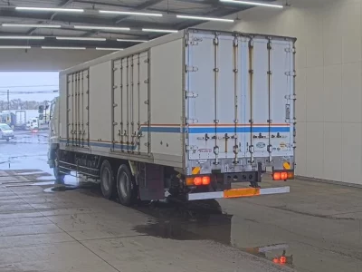 Hino PROFIA