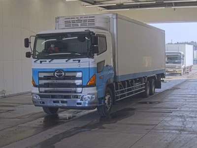 Hino PROFIA