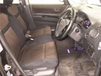 Nissan ROOX лот № 70074 оценка 3.5  с аукциона в Японии 4