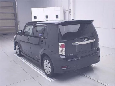 Toyota Corolla Rumion
