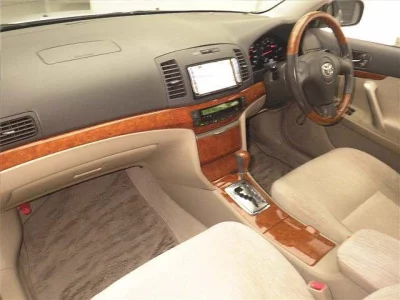 Toyota PREMIO  с аукциона в Японии