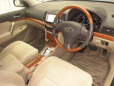 Toyota PREMIO  с аукциона в Японии