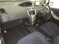 Toyota VITZ лот № 10021 оценка R  с аукциона в Японии 3