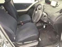 Toyota VITZ лот № 10021 оценка R  с аукциона в Японии 4