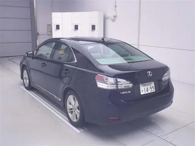 Lexus HS  с аукциона в Японии