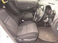 Toyota WISH лот № 30013 оценка 3.5  с аукциона в Японии 4