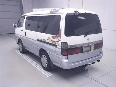 Toyota HiAce