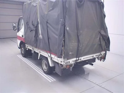 Toyota DYNA  с аукциона в Японии
