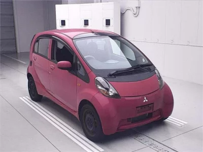 Mitsubishi i