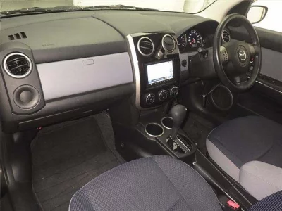 Mazda Verisa