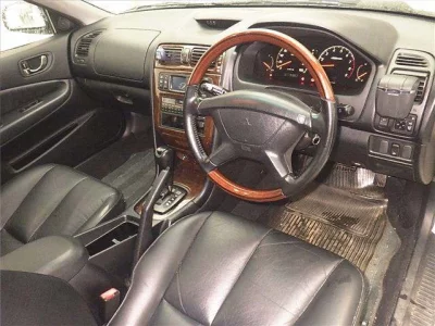 Mitsubishi Legnum