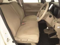 Honda N BOX лот № 30057 оценка R  с аукциона в Японии 4