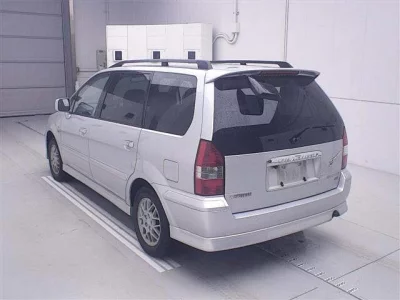 Mitsubishi Chariot Grandis