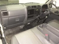 Mitsubishi DELICA TRUCK лот № 2201 оценка 4  с аукциона в Японии 3