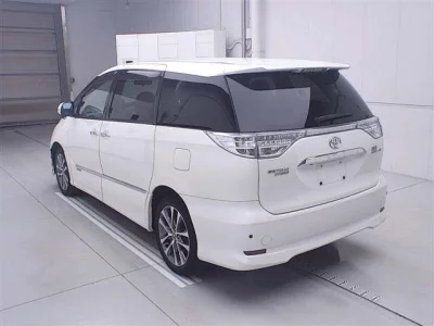 Toyota ESTIMA HYBRID