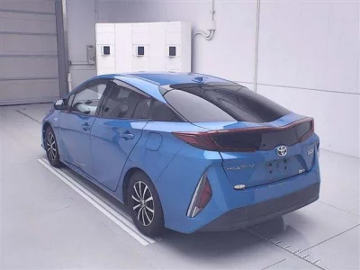 Toyota PRIUS PHV