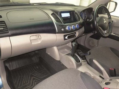 Mitsubishi Triton