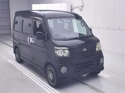 Daihatsu Atrai Wagon  с аукциона в Японии