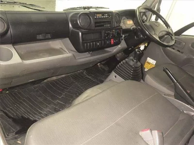 Hino DUTRO  с аукциона в Японии