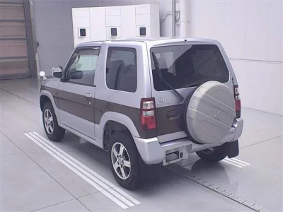 Mitsubishi Pajero Mini