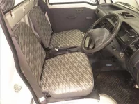 Daihatsu HIJET TRUCK лот № 70242 оценка 3.5  с аукциона в Японии 4