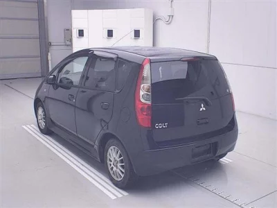 Mitsubishi Colt
