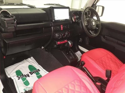 Suzuki Jimny Sierra