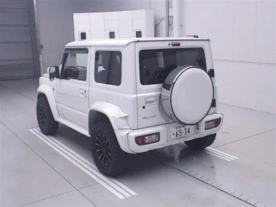 Suzuki Jimny Sierra