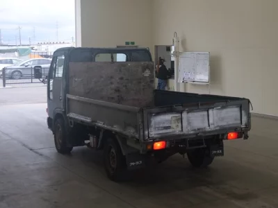 Nissan ATLAS  с аукциона в Японии