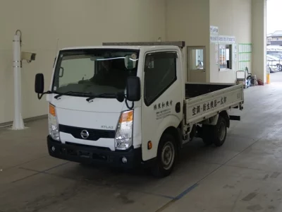 Nissan ATLAS  с аукциона в Японии