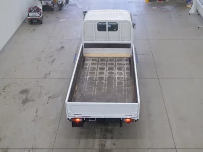 Toyota DYNA  с аукциона в Японии