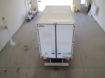 Toyota DYNA  с аукциона в Японии