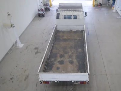 Toyota DYNA  с аукциона в Японии