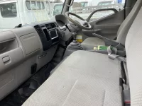 Toyota DYNA лот № 1348 оценка 3  с аукциона в Японии 4