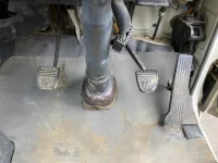 Toyota HIACE TRUCK лот № 1365 оценка 3.5  с аукциона в Японии 3