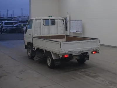 Toyota HIACE TRUCK  с аукциона в Японии